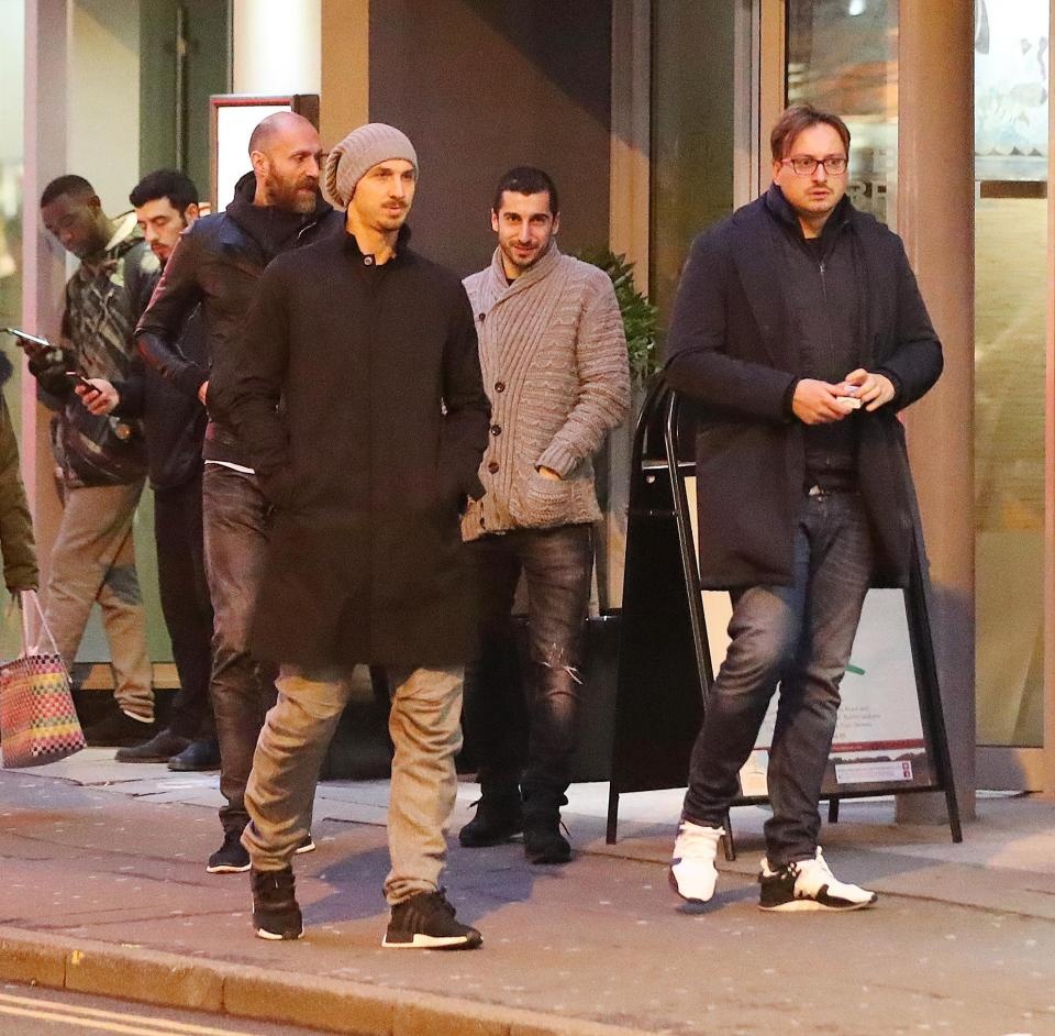 Ibra di an toi cung Mkhitaryan anh 1