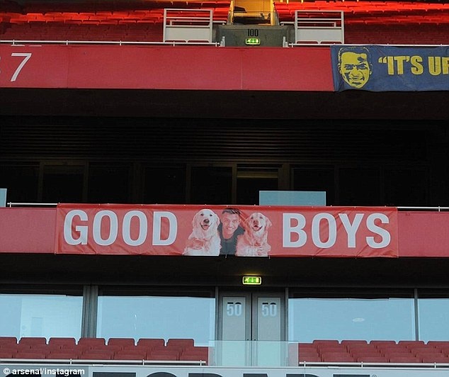 Arsenal dùng chiêu độc để giữ chân Sanchez ảnh 1 Arsenal dung chieu doc de giu chan Sanchez anh 1