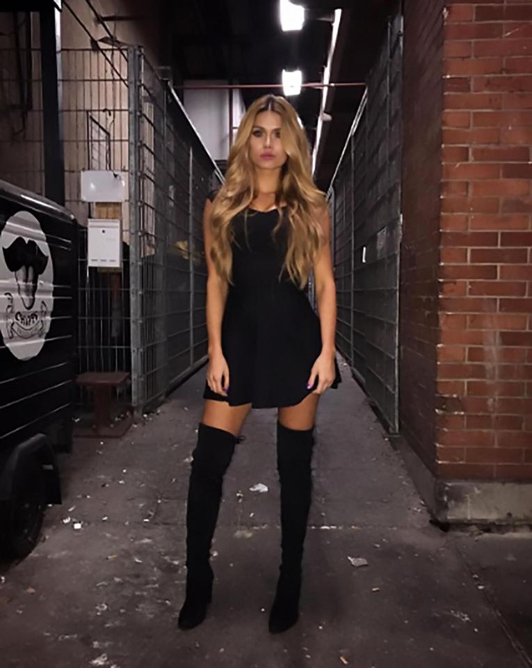 Lo ly do khien thu mon Liverpool danh mat phong do anh 8