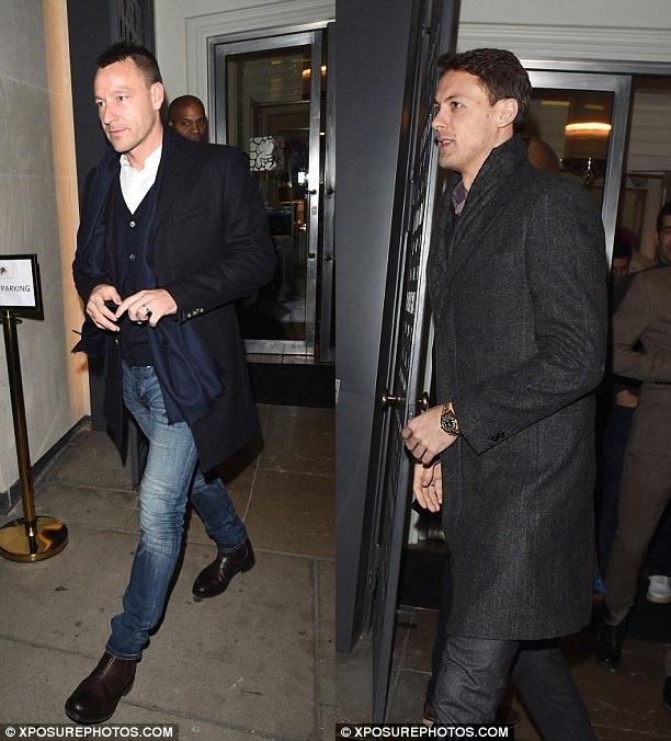 Conte dẫn học trò đi ăn sau chuỗi trận ấn tượng ảnh 14 Conte dan hoc tro di an sau chuoi tran an tuong anh 14