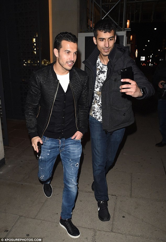 Conte dẫn học trò đi ăn sau chuỗi trận ấn tượng ảnh 6 Conte dan hoc tro di an sau chuoi tran an tuong anh 6