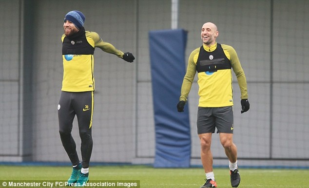 Tan binh cua Pep vat lon voi thoi tiet o Anh anh 7