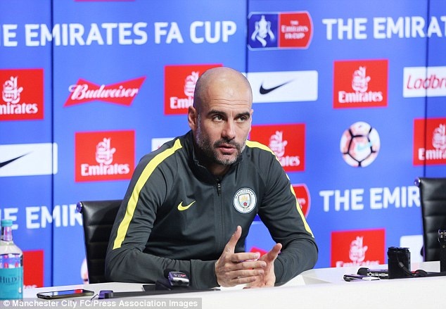 Tan binh cua Pep vat lon voi thoi tiet o Anh anh 9