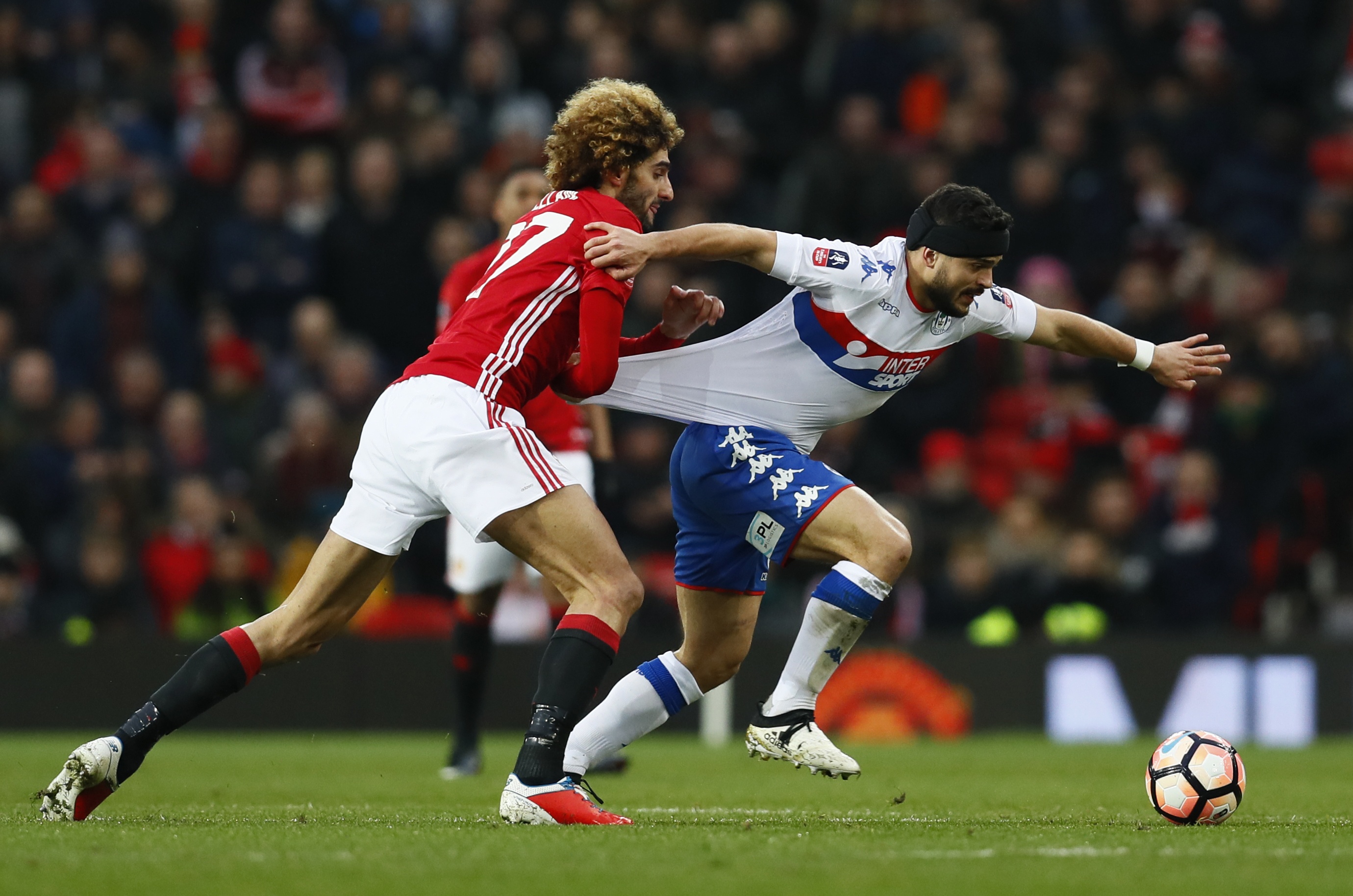 Ghe du bi toa sang dua MU vao vong 5 FA Cup anh 4