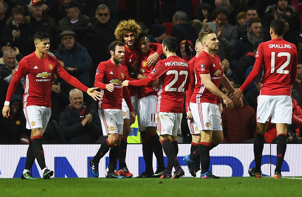 Ghe du bi toa sang dua MU vao vong 5 FA Cup anh 8