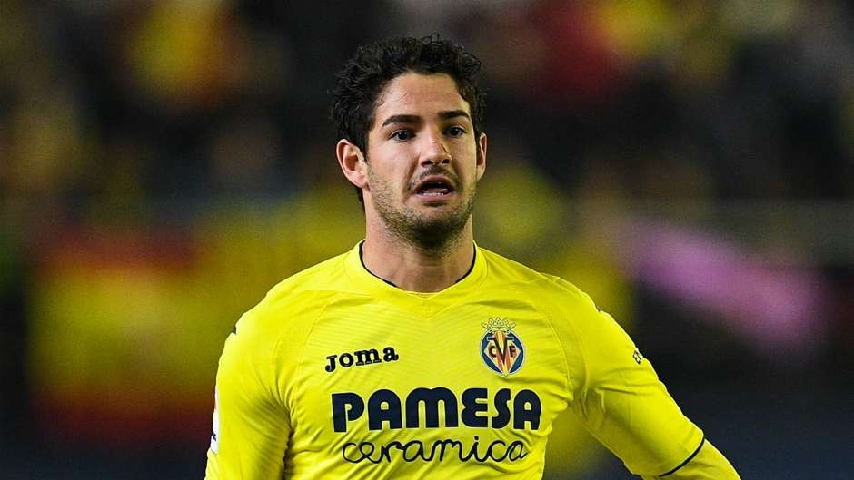 10 CLB chi tieu manh nhat trong thang 1 anh 7