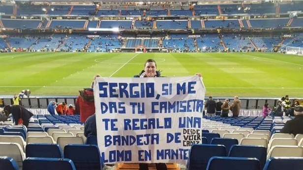 Ramos doi ao voi CDV de lay tui thit lon anh 1