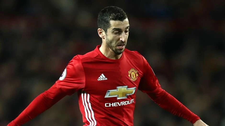 doi hinh te nhat giai ngoai hang anh 7