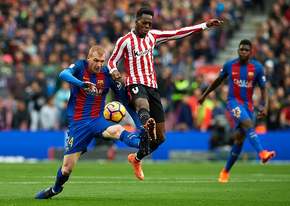 Messi pha ky luc sut phat anh 3