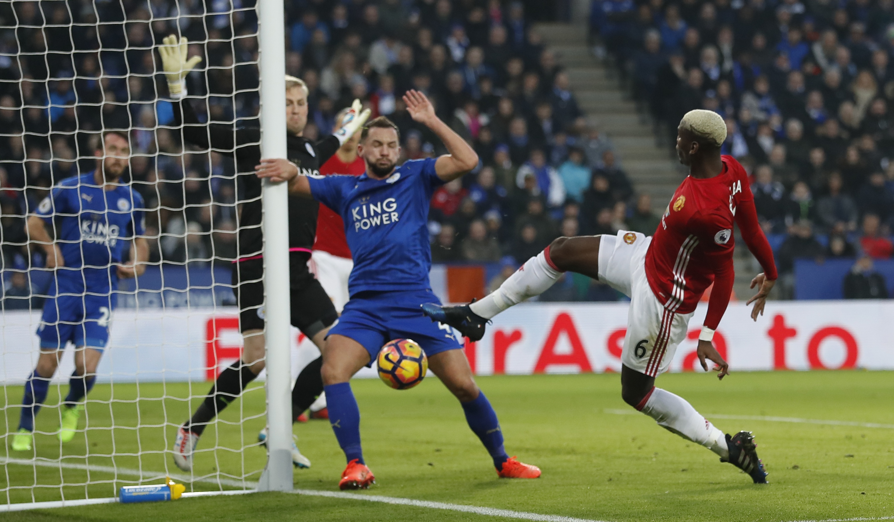 MU pha hoi nong vao top 4 anh 4