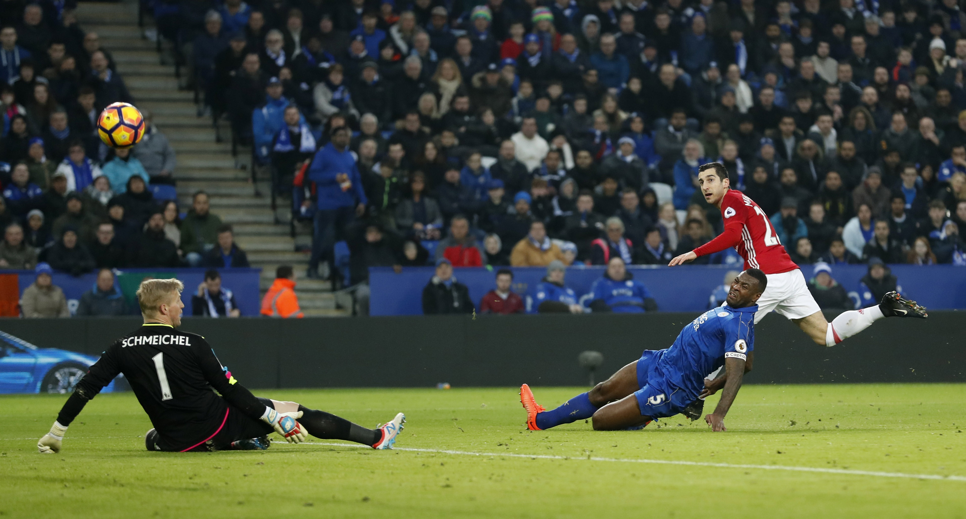 MU pha hoi nong vao top 4 anh 5