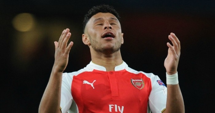 Sao Arsenal gap hoa vi bam thich status 'Wenger Out' hinh anh