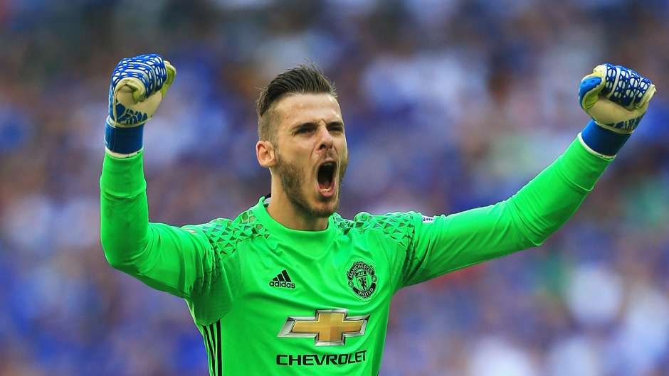 10 'nguoi gac den' tot nhat chau Au mua nay anh 1