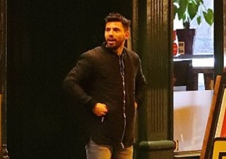 Cung an toi, Gabriel Jesus bac tin don mau thuan Aguero hinh anh