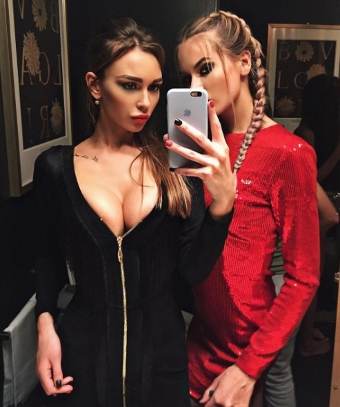 Nhan sac nguoi mau tu choi tinh cam cua Ronaldo anh 5