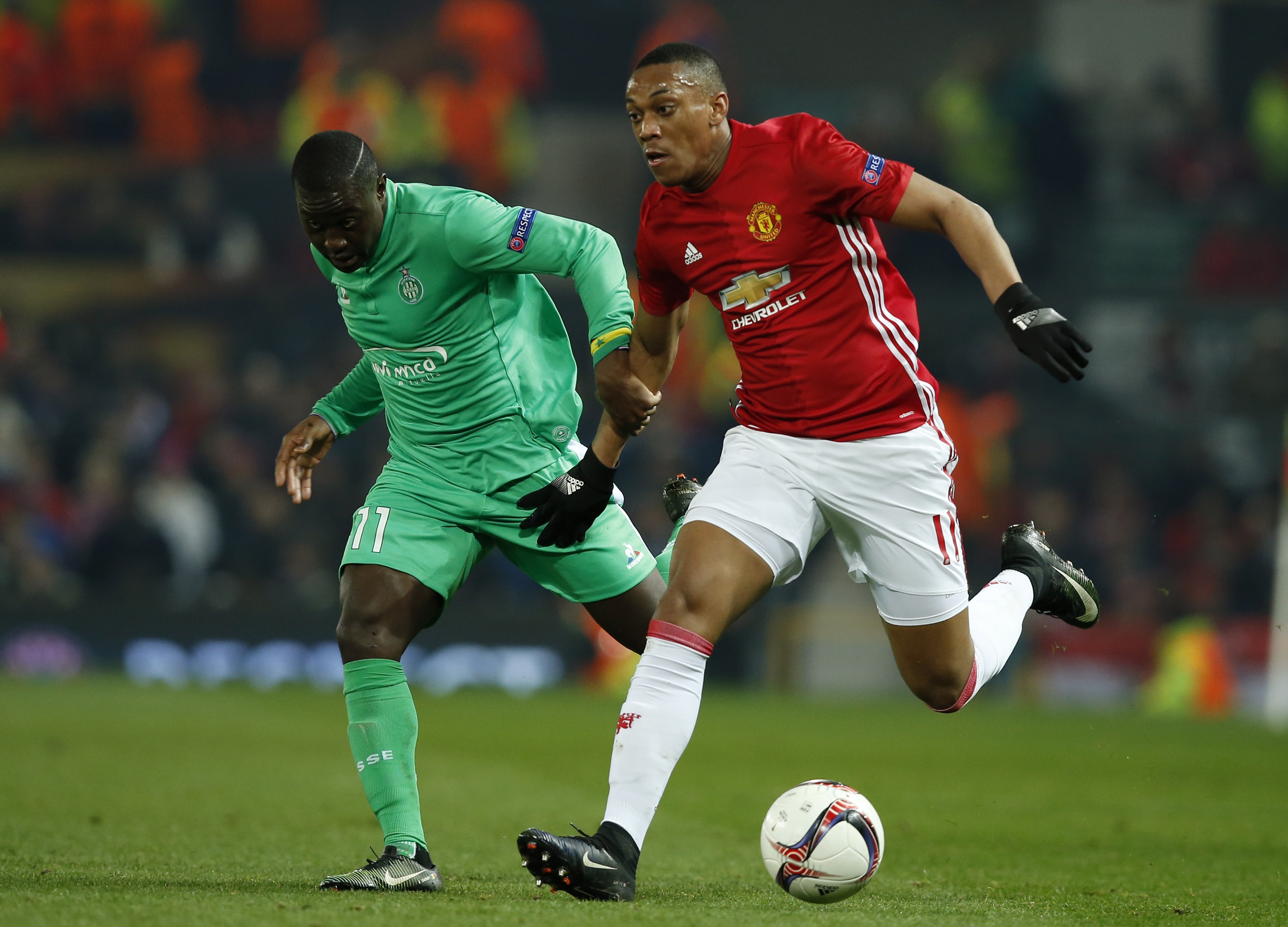 MU thang Saint Etienne 3-0 anh 10