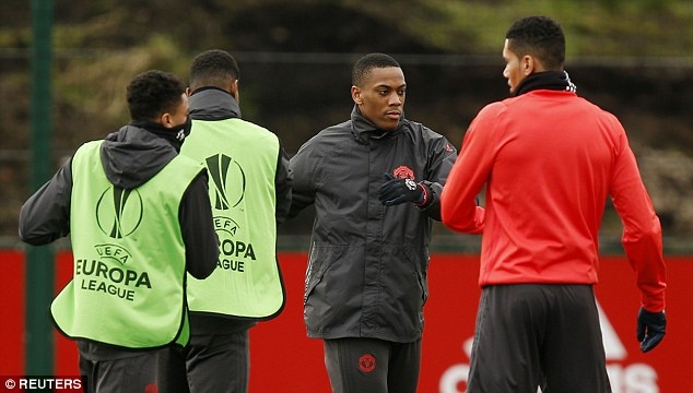 Dàn sao MU sẵn sàng tiến vào vòng 1/8 Europa Leagu ảnh 8 Dan sao MU san sang tien vao vong 1/8 Europa Leagu anh 8