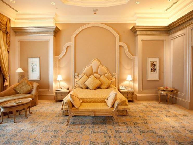 Pep cùng học trò ở khách sạn 500 bảng một đêm ảnh 5 Pep cung hoc tro o khach san 500 bang mot dem anh 5