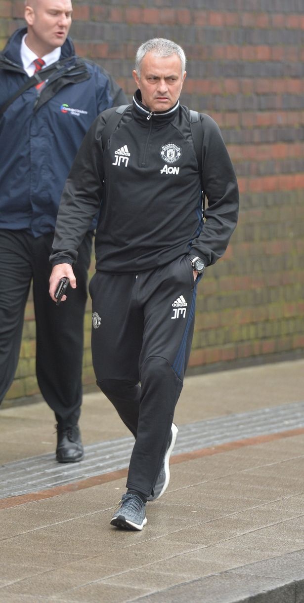 Mata không đến Wembley ảnh 1 Mata khong den Wembley anh 1