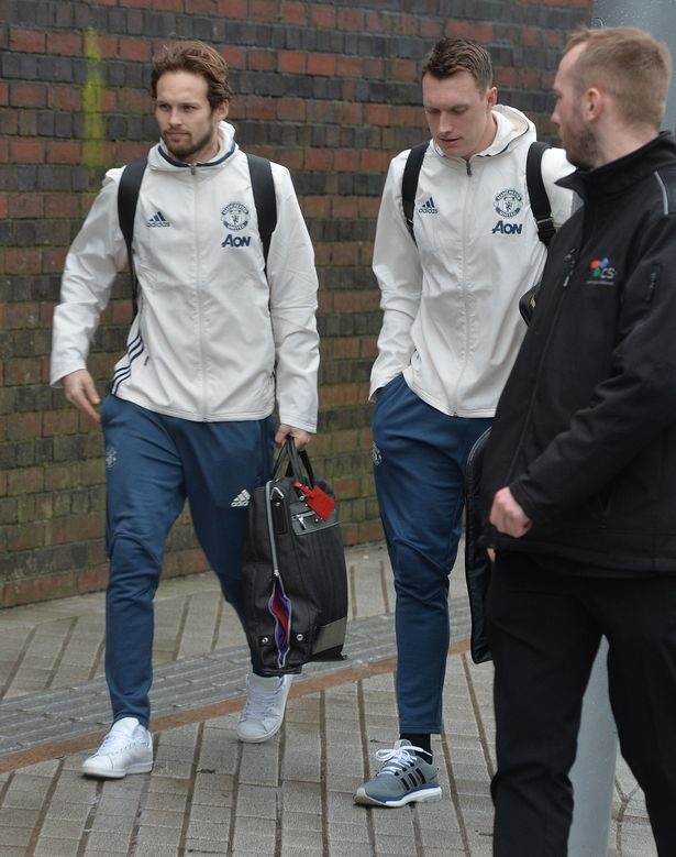 Mata không đến Wembley ảnh 2 Mata khong den Wembley anh 2