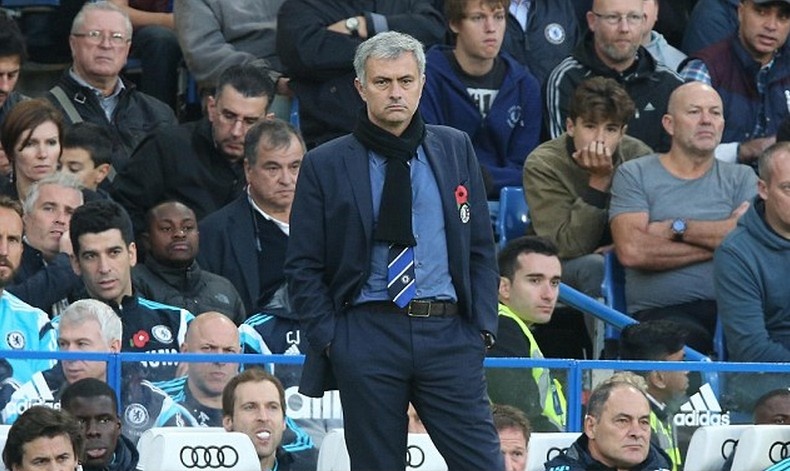 Mourinho nịnh fan MU hết lời ảnh 2 Mourinho ninh fan MU het loi anh 2