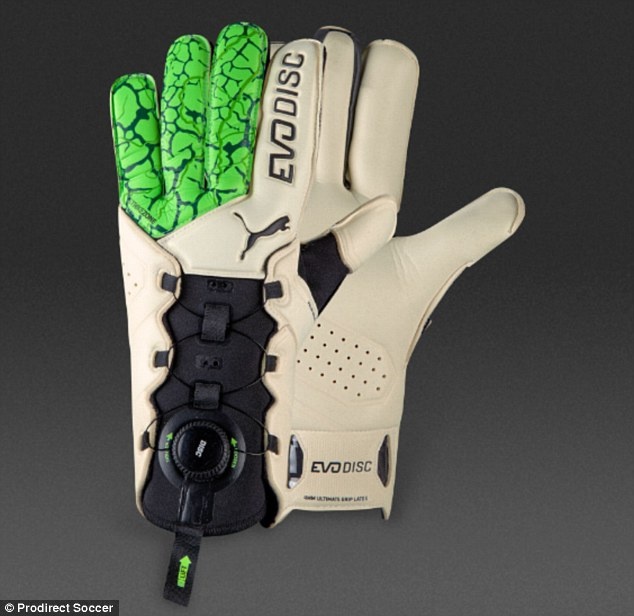 Cech deo gang tay 'nguoi may' trong buoi tap anh 2