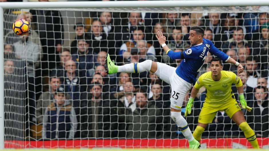 doi hinh te nhat vong 27 Ngoai hang Anh anh 5