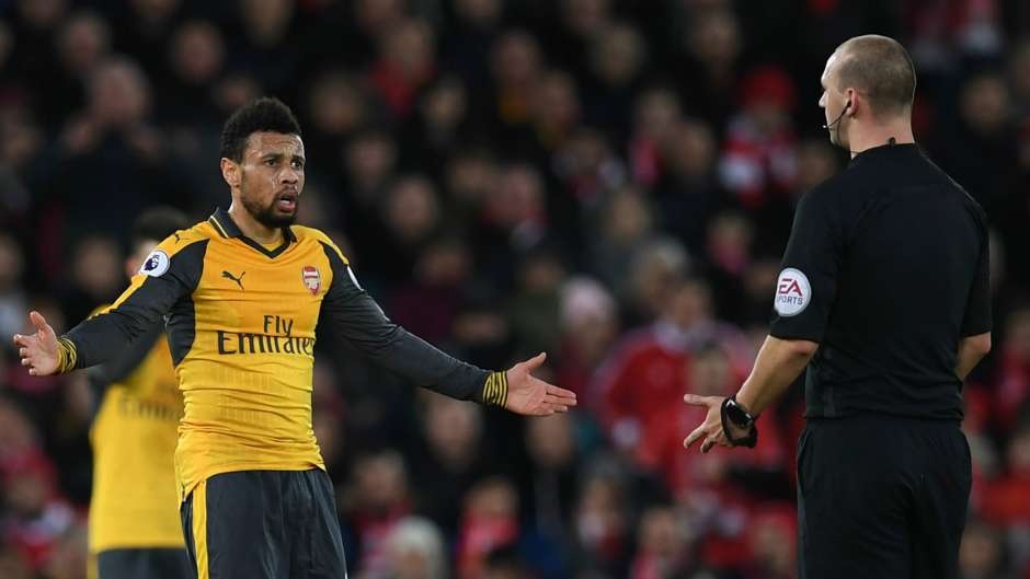 doi hinh te nhat vong 27 Ngoai hang Anh anh 8