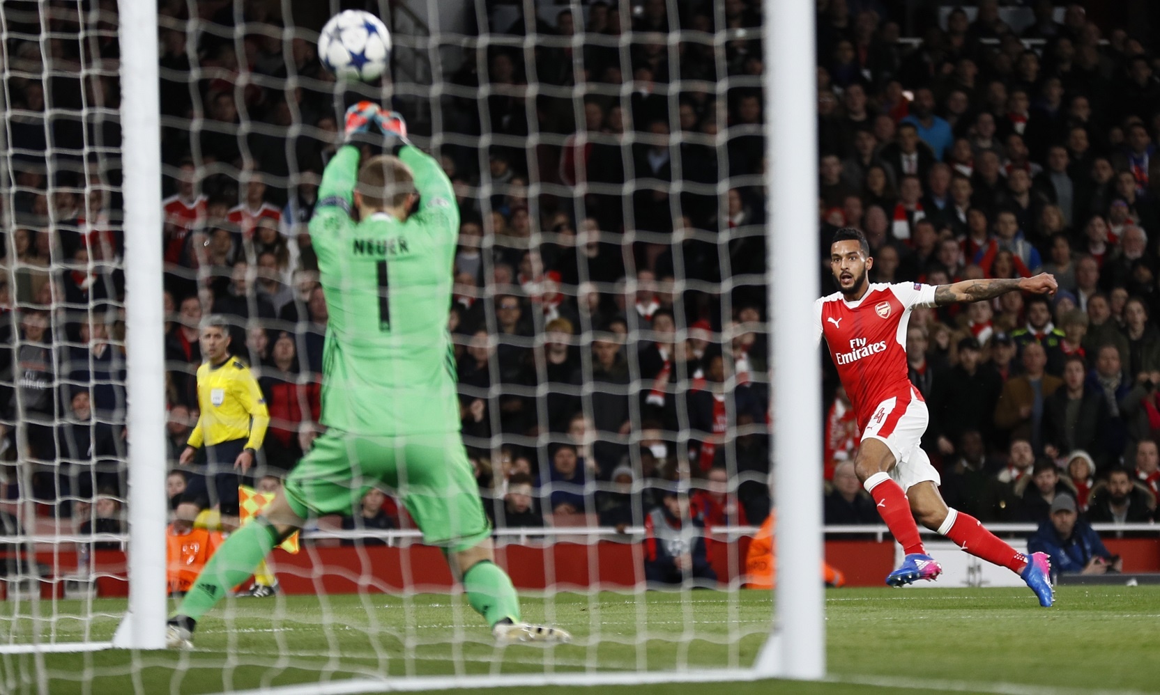 CDV Arsenal bieu tinh doi Wenger ra di anh 6