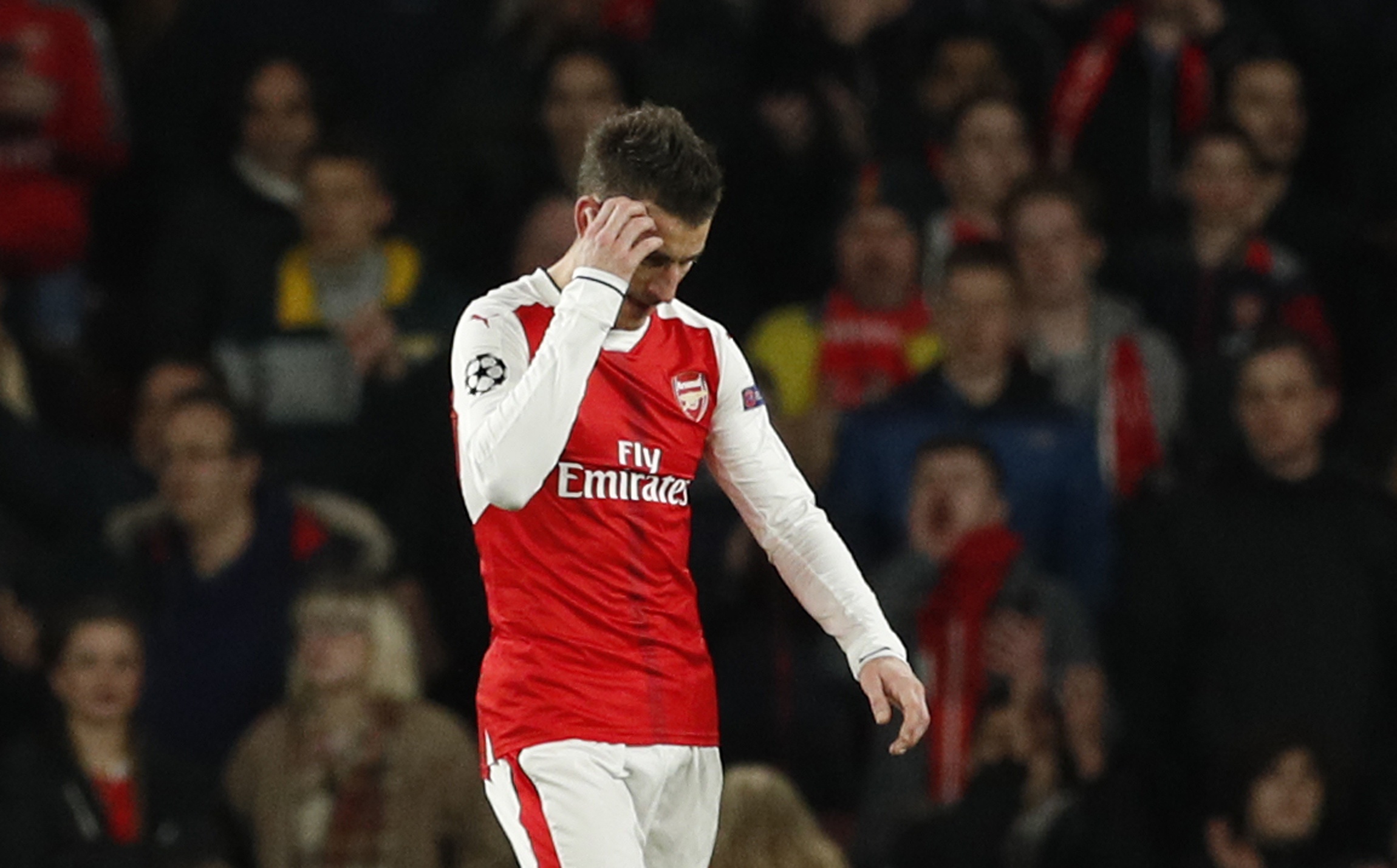 Arsenal cui dau roi Champions League anh 8