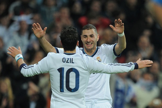 Oezil tự điền tên vào đội hình hay nhất thế giới ảnh 11 Oezil tu dien ten vao doi hinh hay nhat the gioi anh 11