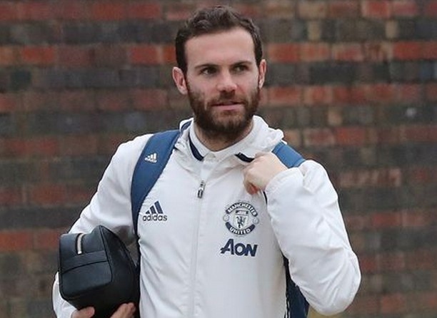 Mourinho dung doi hinh khong tien dao 'phuc thu' Chelsea hinh anh