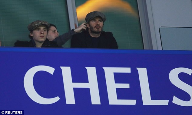 Beckham dan dau dan VIP xem tran MU anh 2