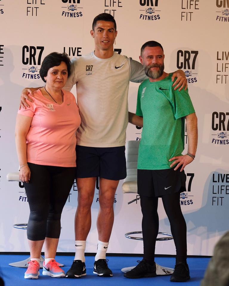 Ronaldo mở cửa miễn phí phòng gym đến hết tháng 3 ảnh 4 Ronaldo mo cua mien phi phong gym den het thang 3 anh 4