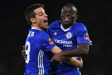 N'Golo Kante toa sang bien MU thanh cuu vuong FA Cup hinh anh