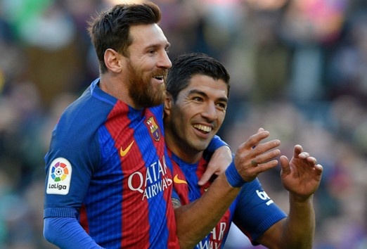 Messi va Suarez thua nhan thoi quen khac thuong hinh anh