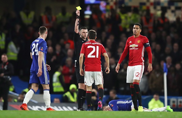 MU mat them tru cot sau tran thua Chelsea anh 1