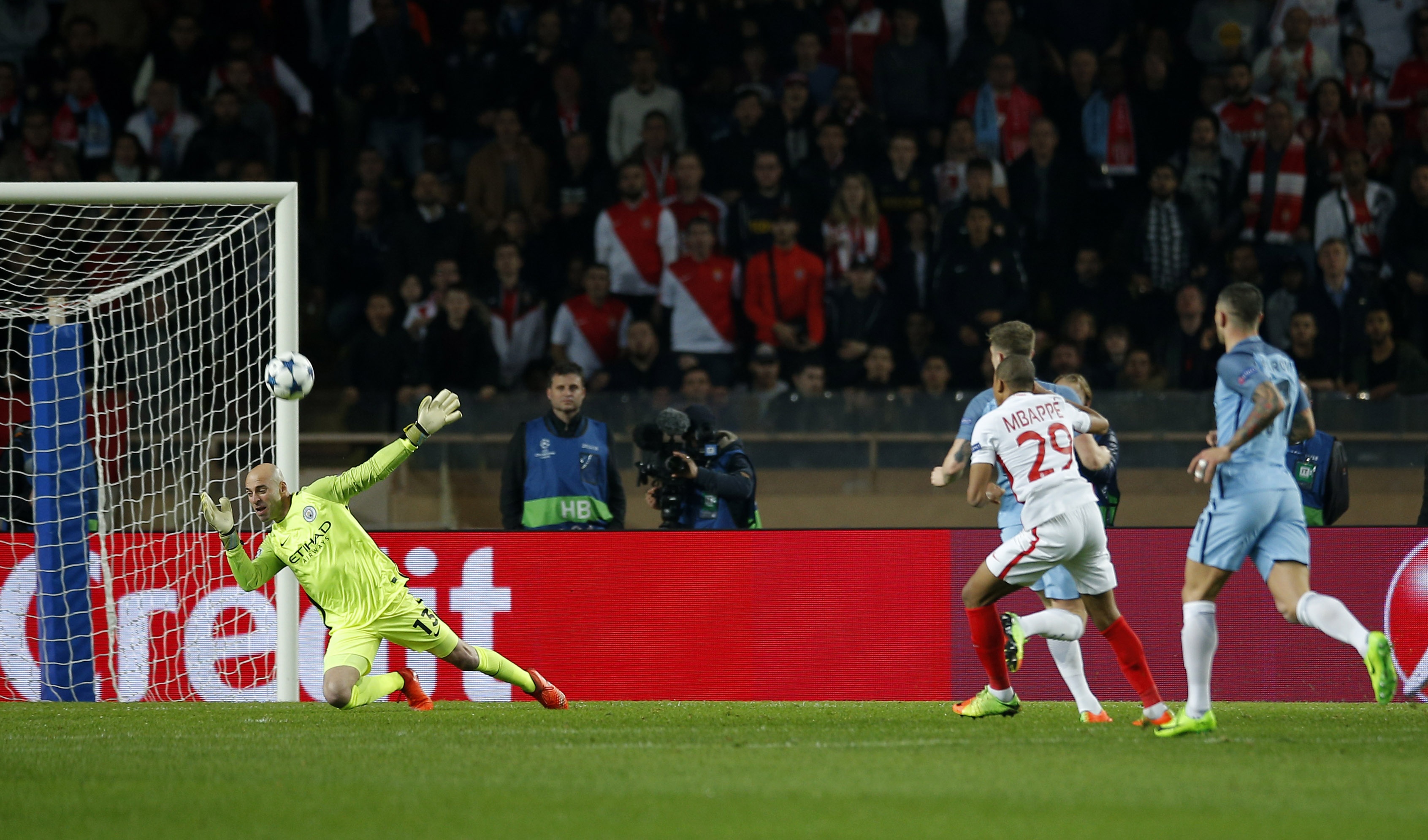 Monaco danh bai Man City 3-1 anh 3