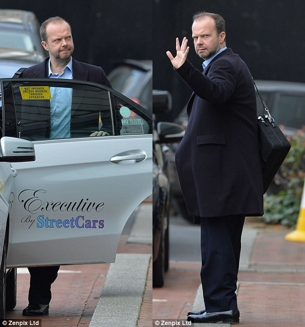 Phó chủ tịch MU gặp gỡ đại diện Lukaku ảnh 3 Pho chu tich MU gap go dai dien Lukaku anh 3