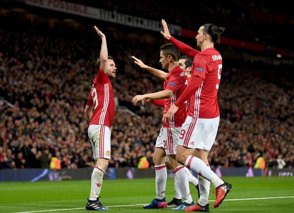 Mata lap cong dua MU vao tu ket Europa League anh 9