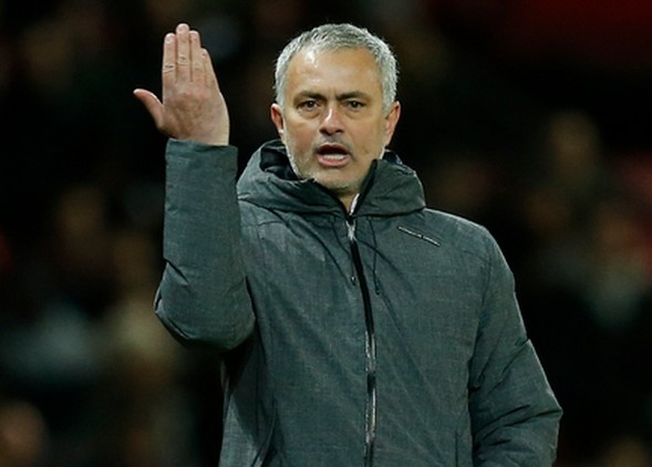 MU vs Rostov (1-0): Ibra, Mkhitaryan, Mata phoi hop dep mat hinh anh