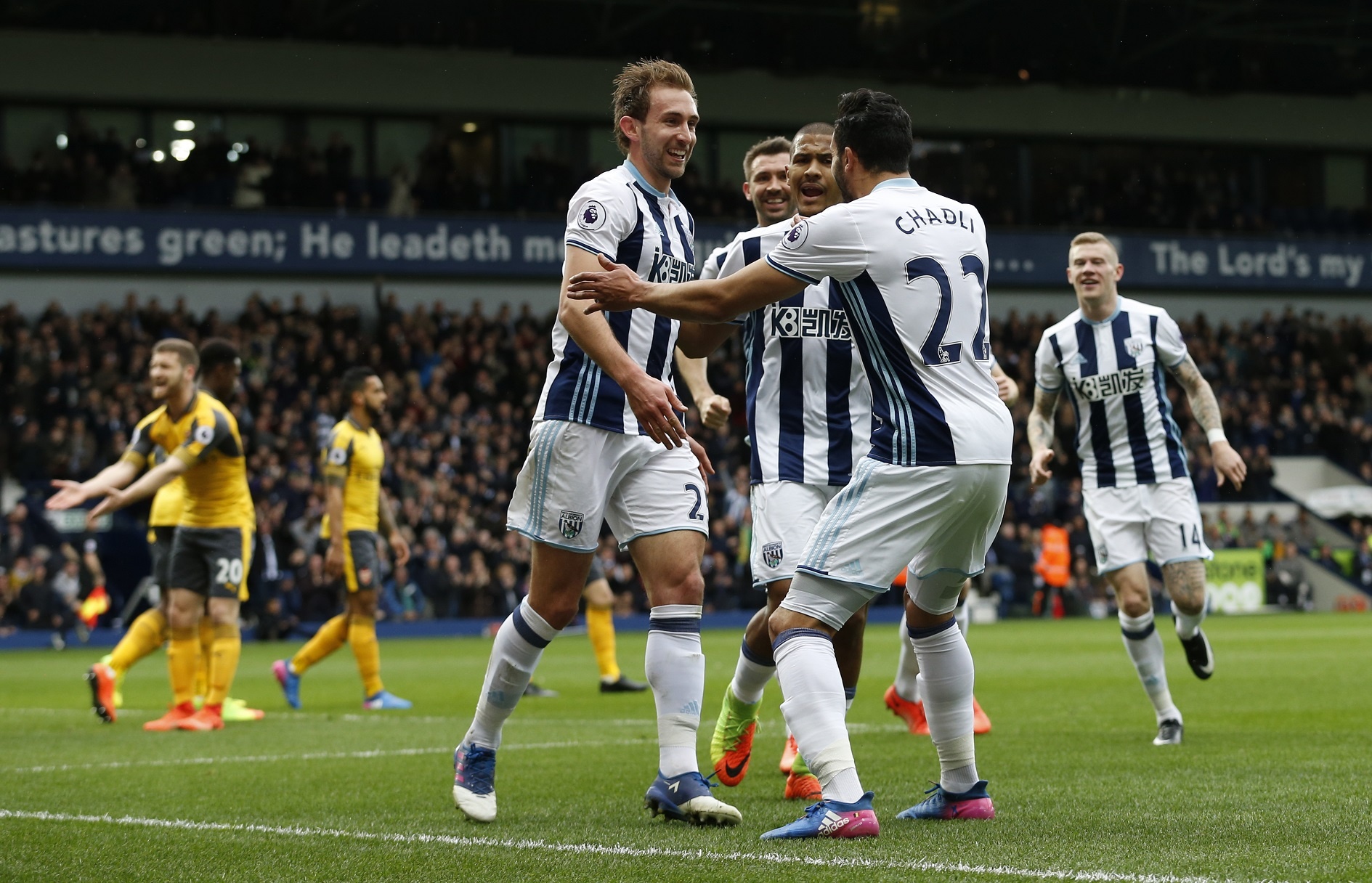 Arsenal thua tran thu 2 lien tiep anh 5