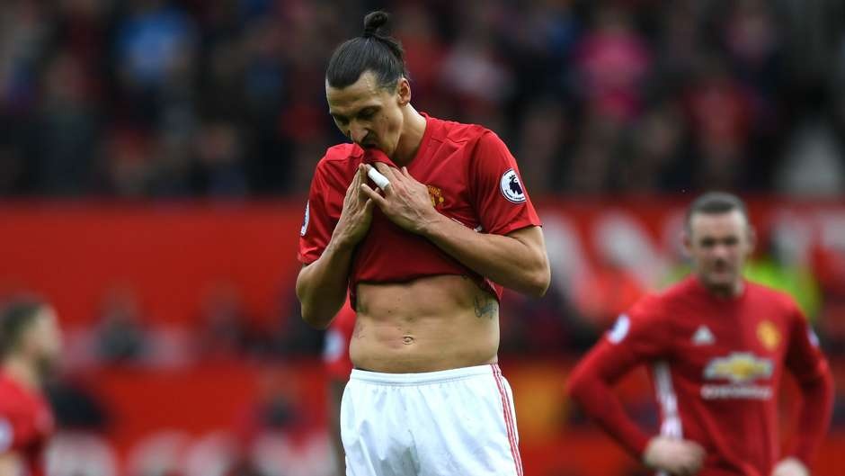 Pogba,  Ibra sut hong nhieu nhat Premier League mua anh 9