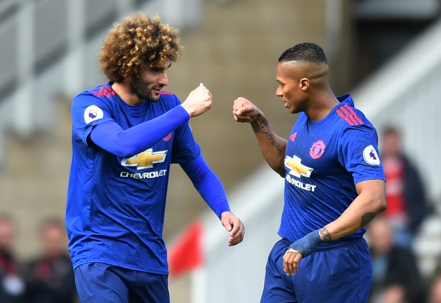 MU cham moc lich su sau tran thang Middlesbrough hinh anh