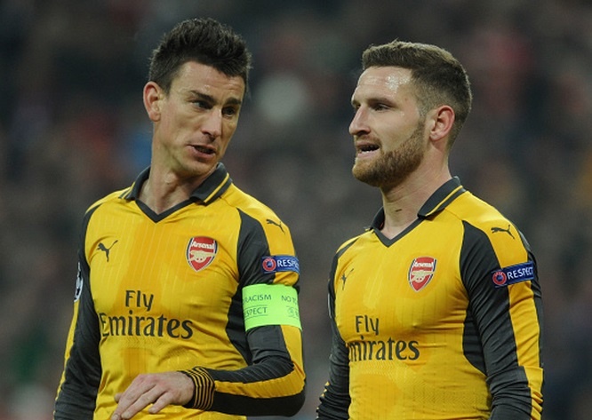 Doi hinh te nhat vong 29 Ngoai hang Anh: Goi ten hang thu Arsenal hinh anh