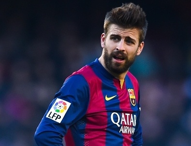 Pique, Shakira khong duoc moi du le cuoi cua Messi hinh anh