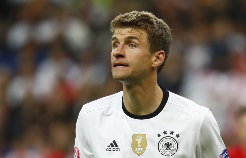 Đội hình kết hợp đại chiến Đức - Anh ảnh 10 Doi hinh ket hop dai chien Duc - Anh anh 10