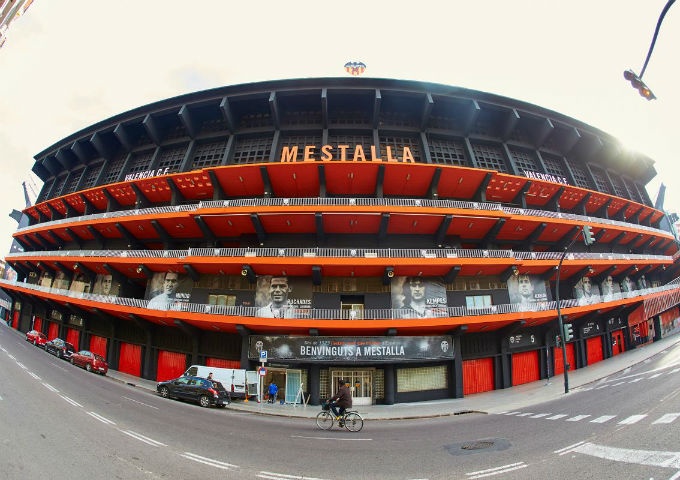 10 san van dong dep nhat sap hoan thanh anh 10