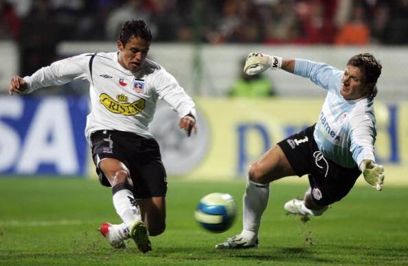 Alexis Sanchez được tạc tượng ở quê nhà ảnh 6 Alexis Sanchez duoc tac tuong o que nha anh 6