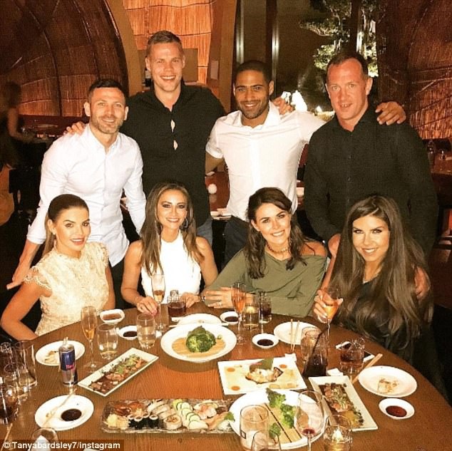 Dàn sao Premier League du lịch khắp thế giới ảnh 7 Dan sao Premier League du lich khap the gioi anh 7